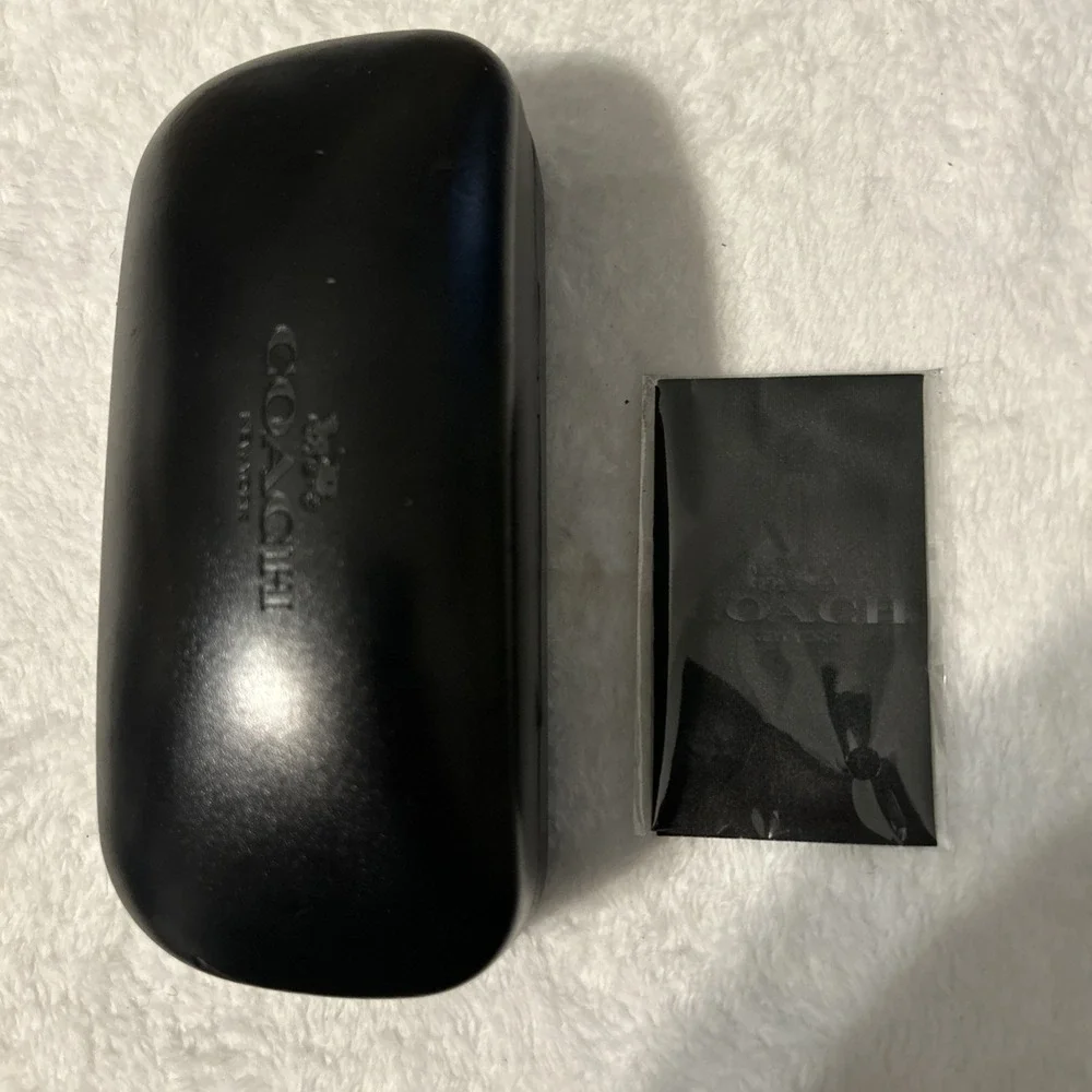Coach clamshell eyeglass case with new cloth